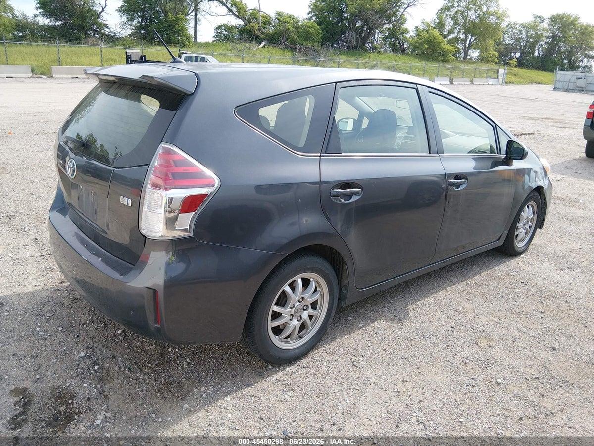 2015 TOYOTA PRIUS V TWO — снимка 4