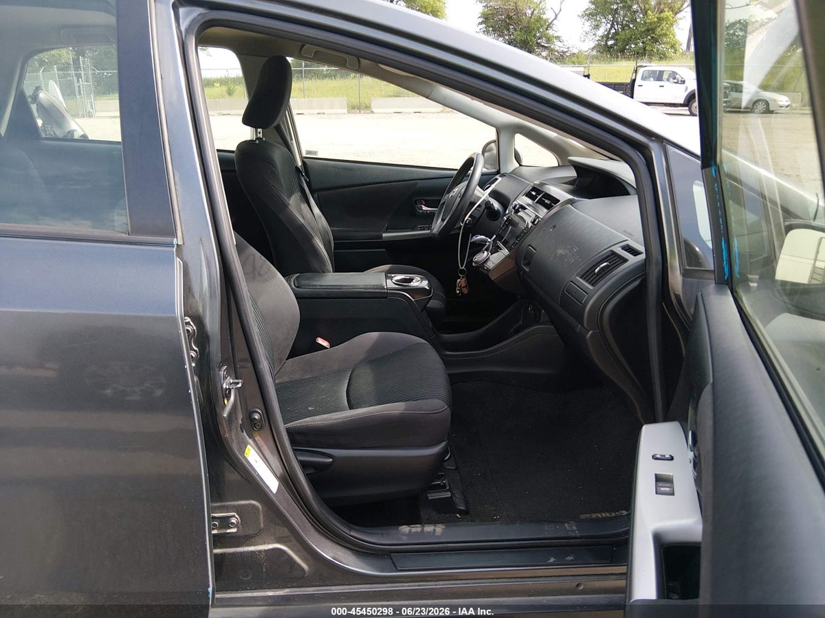 2015 TOYOTA PRIUS V TWO — снимка 5