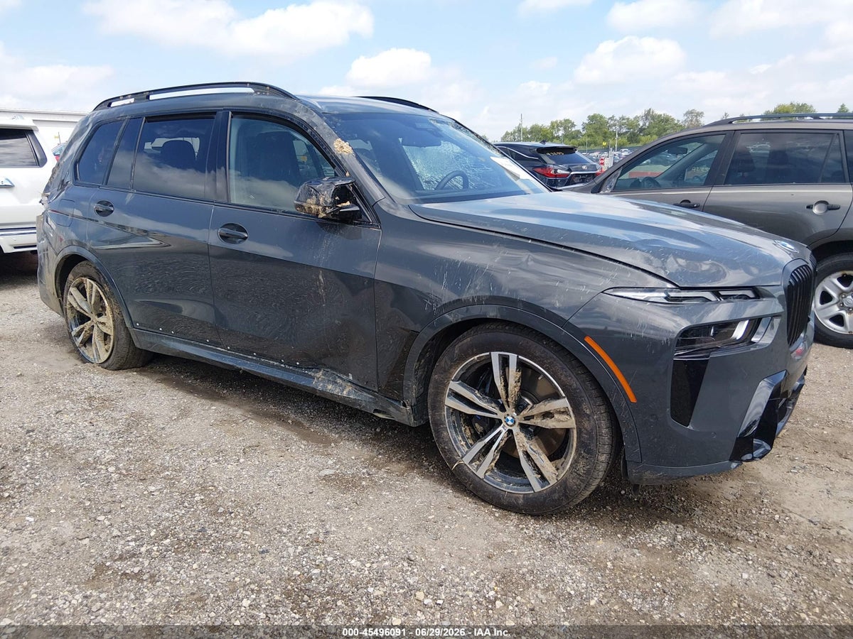 2026 BMW X7 M60I