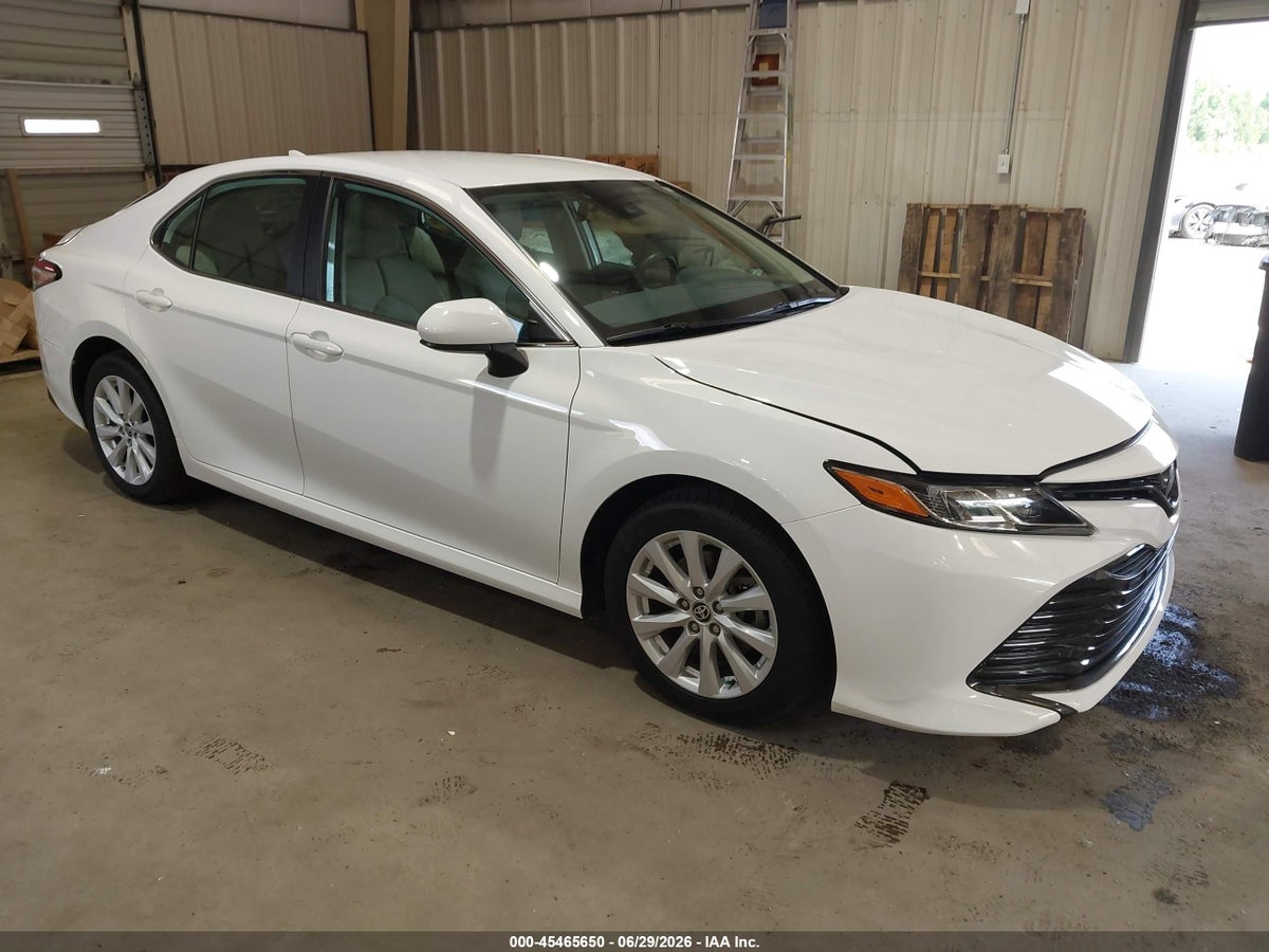 2020 TOYOTA CAMRY LE