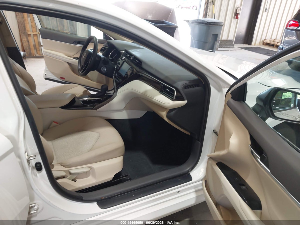 2020 TOYOTA CAMRY LE — снимка 5