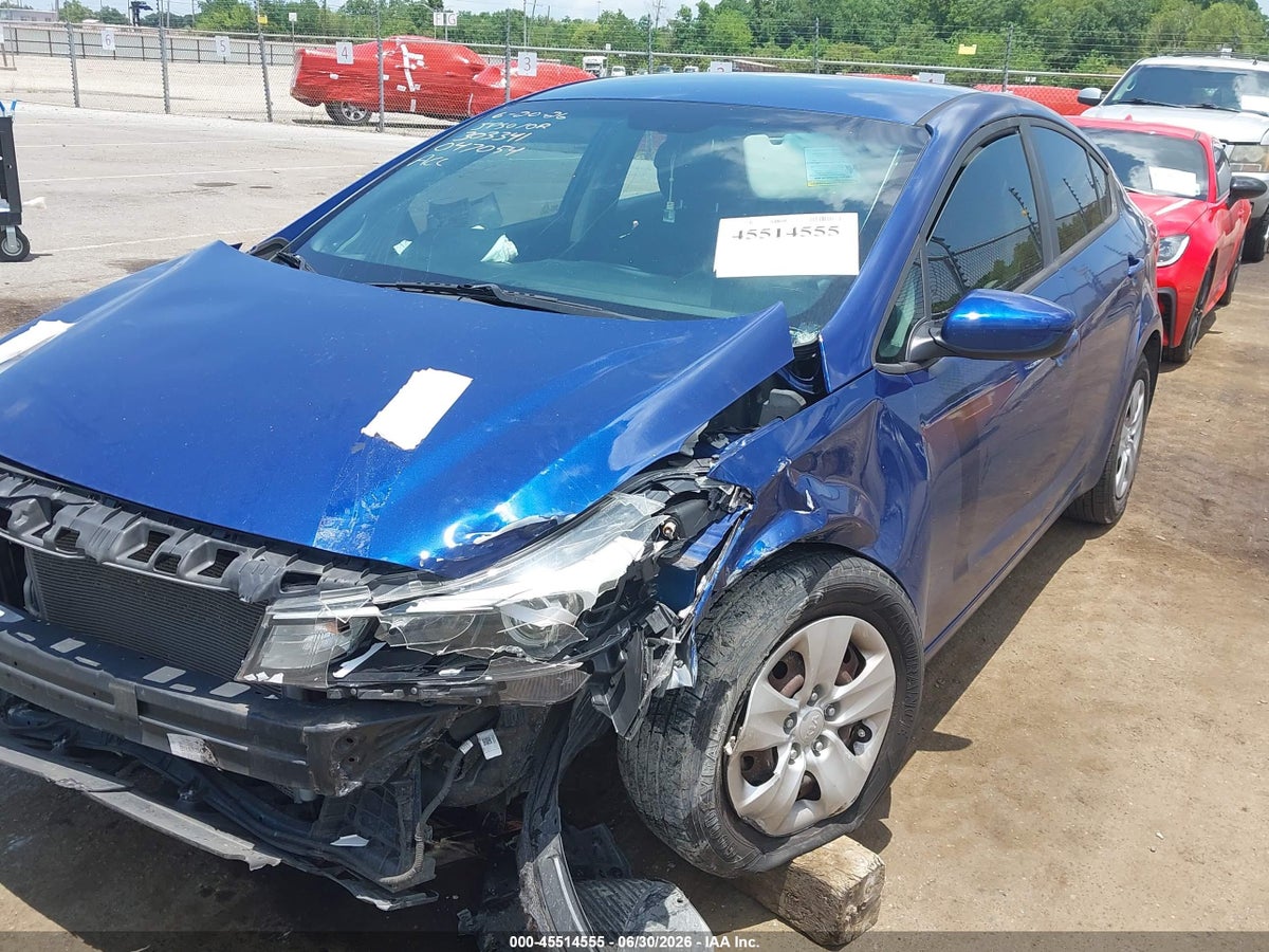 2017 KIA FORTE LX — снимка 2