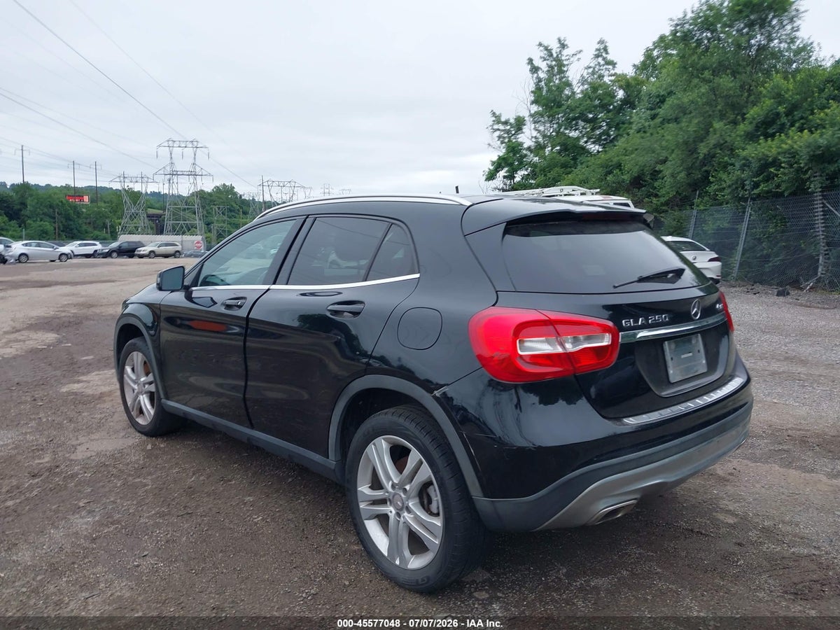 2017 MERCEDES-BENZ GLA 250 4MATIC — снимка 3