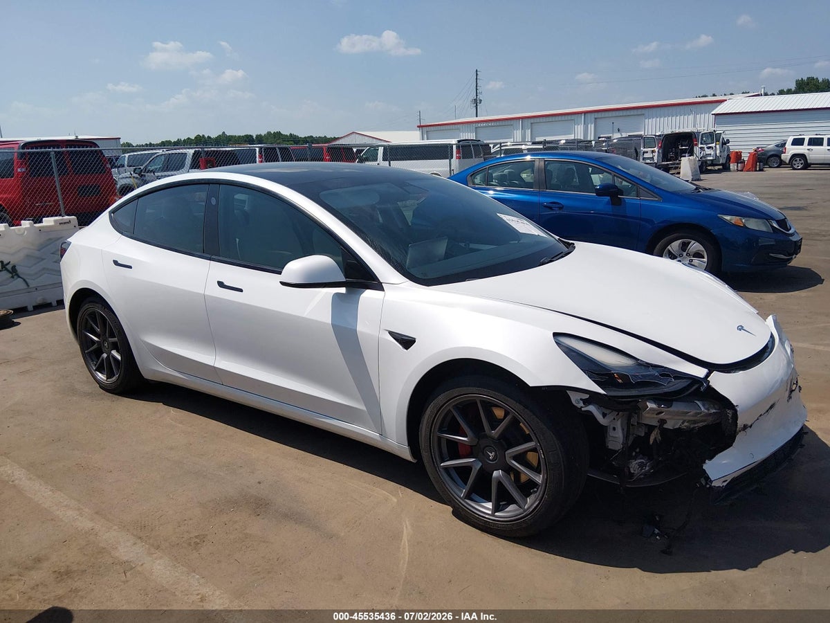 2021 TESLA MODEL 3 STANDARD RANGE PLUS REAR-WHEEL DRIVE