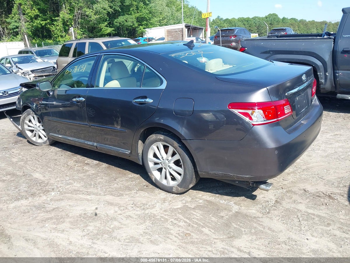 2011 LEXUS ES 350 — снимка 3