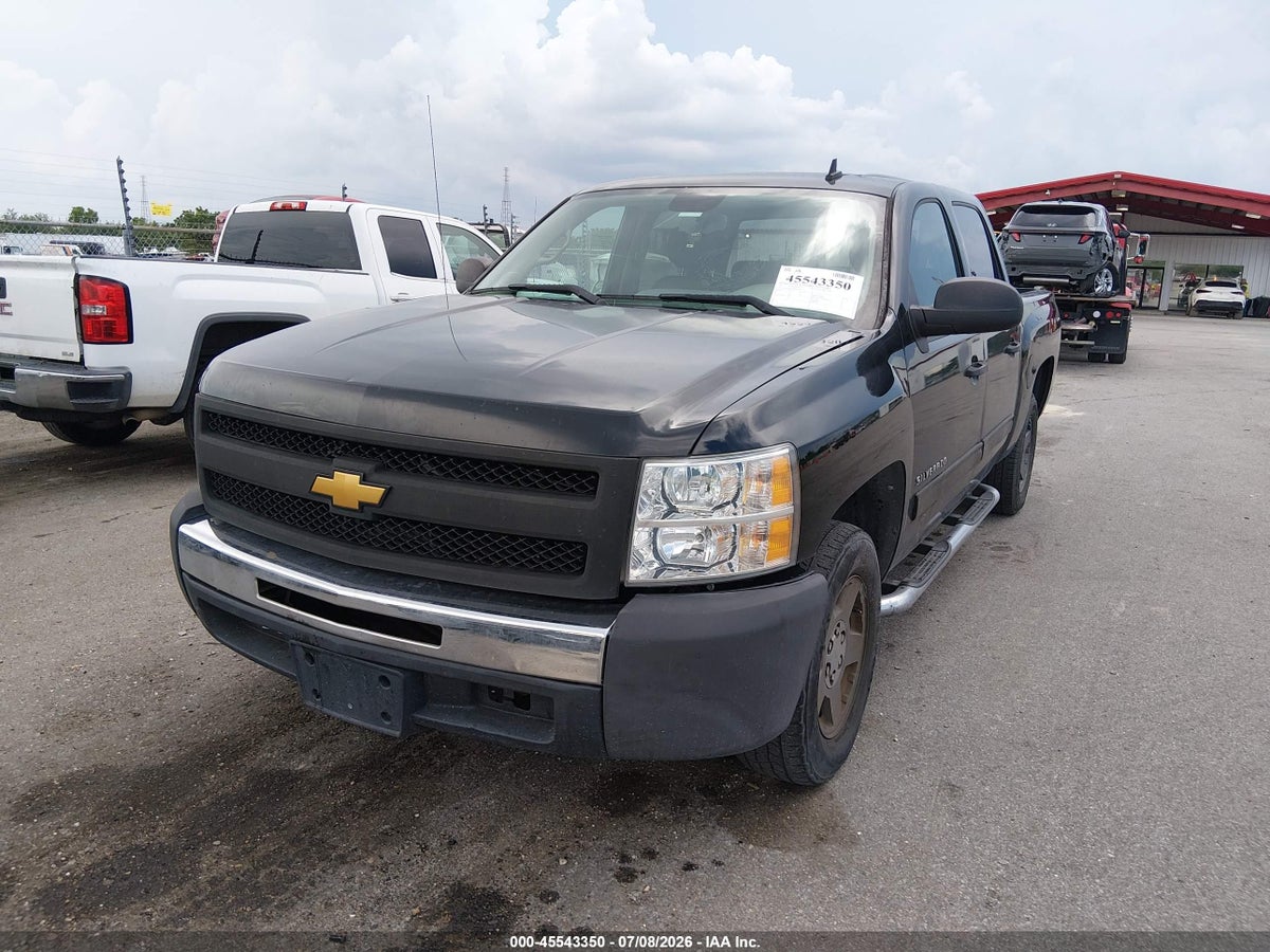 2011 CHEVROLET SILVERADO 1500 LS — снимка 2