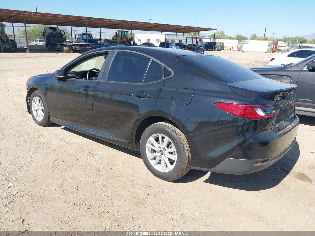 2026 TOYOTA CAMRY LE — снимка 3
