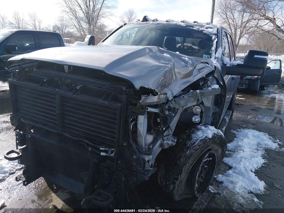 2023 RAM 2500 TRADESMAN 4X4 8' BOX — снимка 2