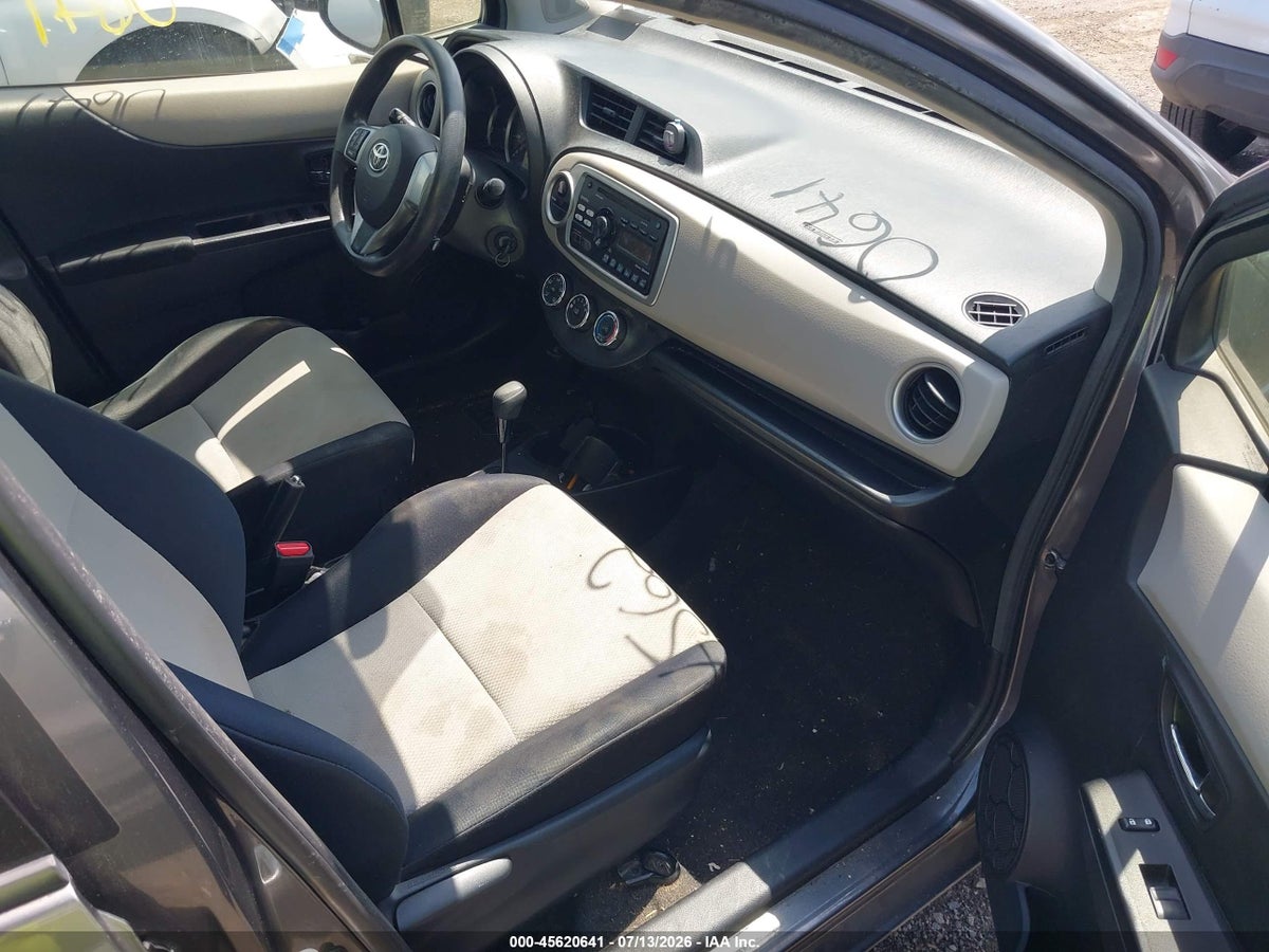 2013 TOYOTA YARIS LE — снимка 5