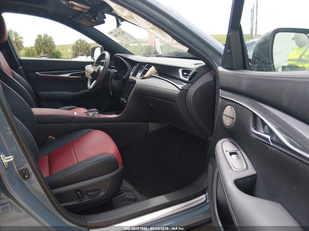 2025 INFINITI QX50 SPORT AWD — photo 5