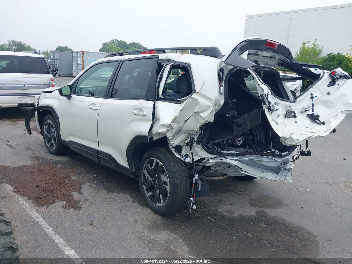 2025 SUBARU FORESTER LIMITED — снимка 3