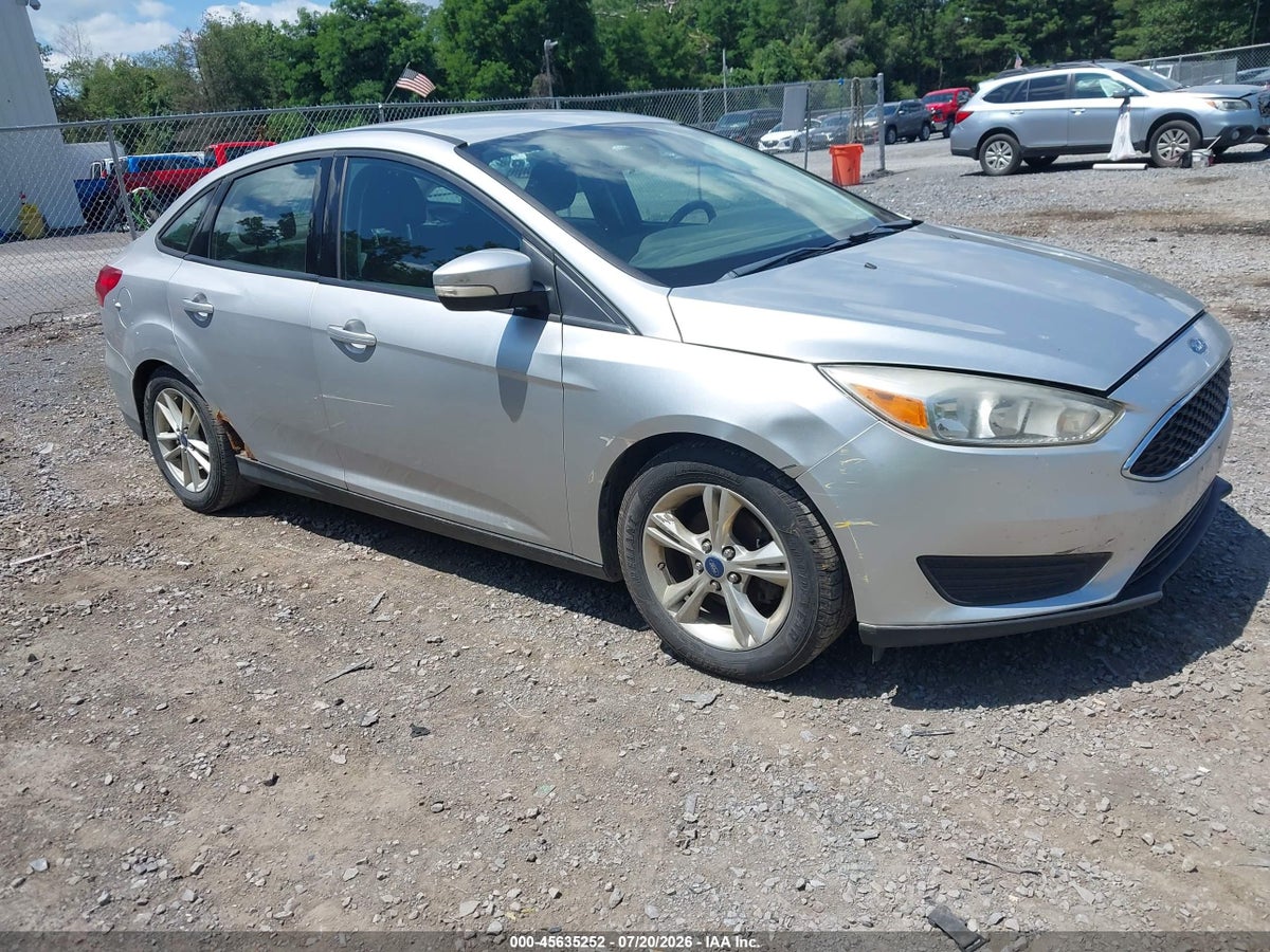 2016 FORD FOCUS SE