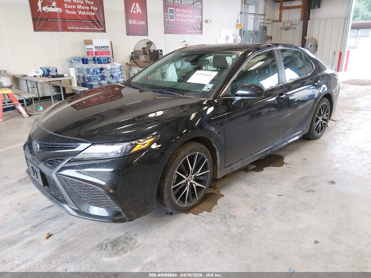 2021 TOYOTA CAMRY SE — снимка 2