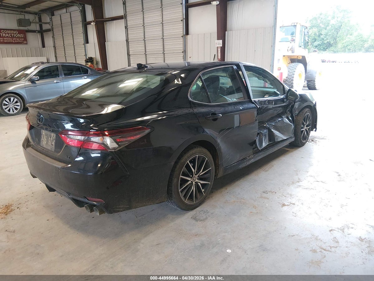 2021 TOYOTA CAMRY SE — снимка 4