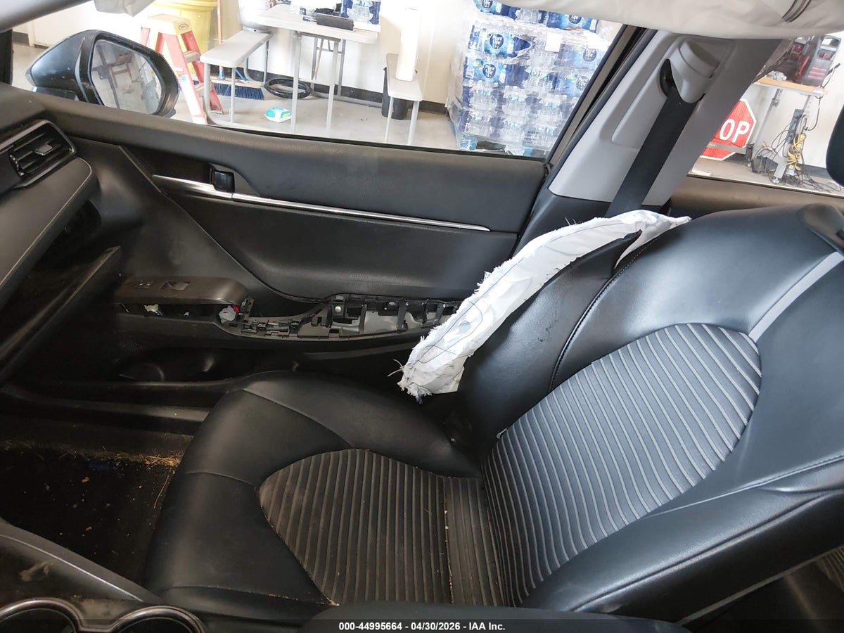 2021 TOYOTA CAMRY SE — снимка 5