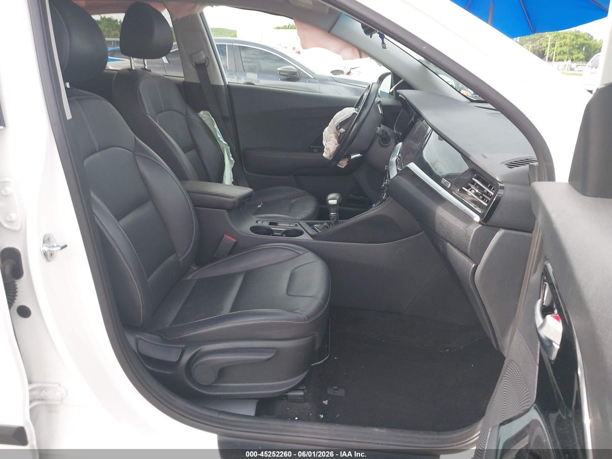 2022 KIA NIRO TOURING SE — снимка 5