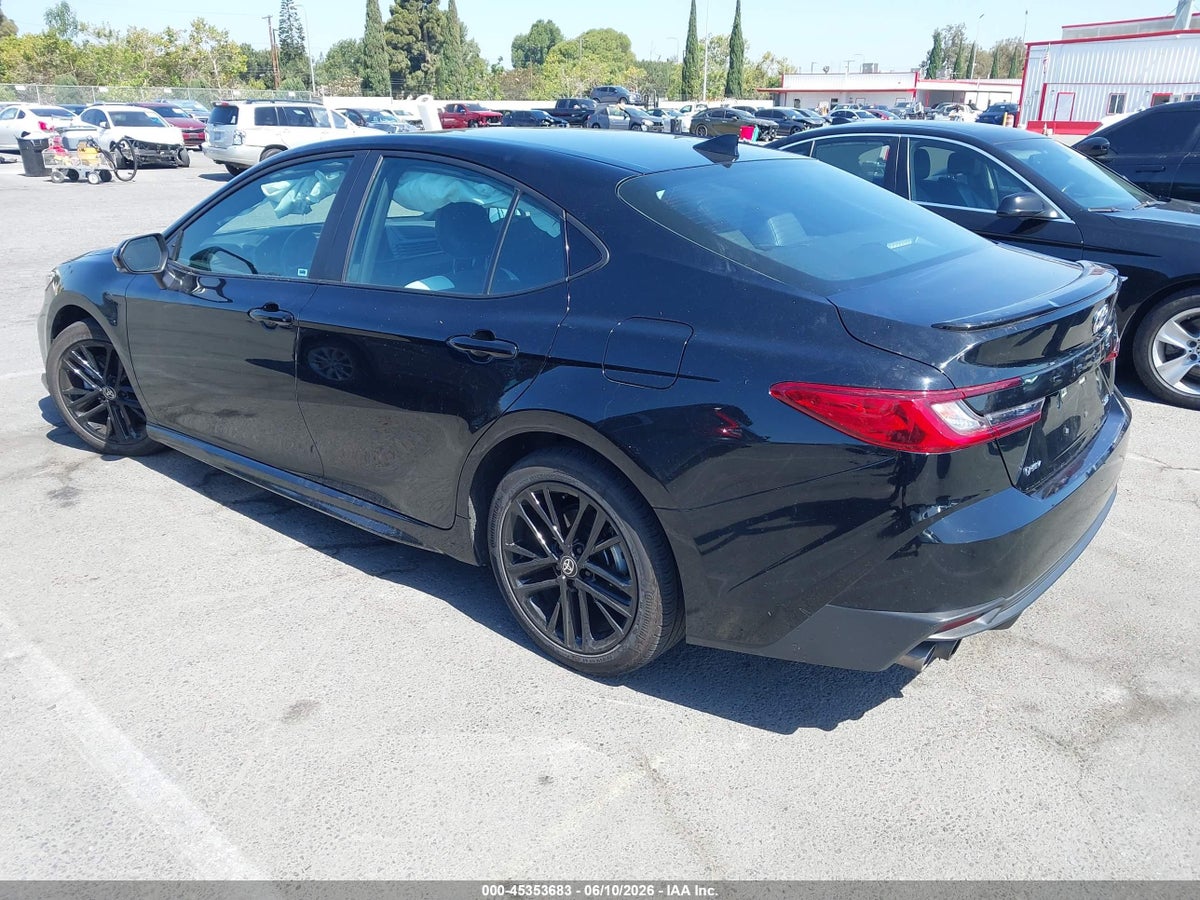 2025 TOYOTA CAMRY SE — снимка 3