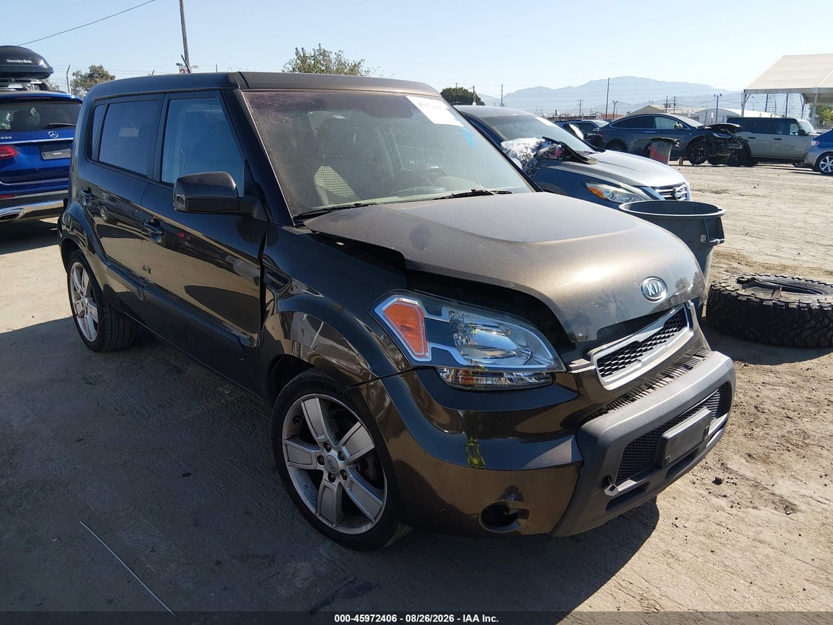 2011 KIA SOUL !