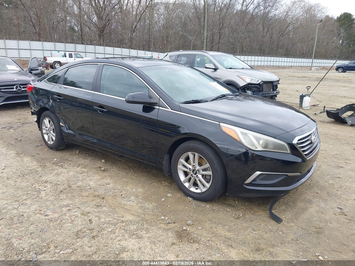 2016 HYUNDAI SONATA SE