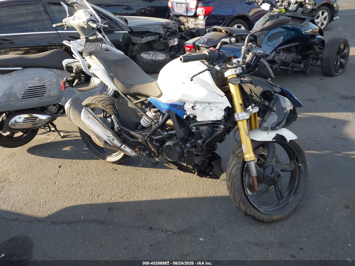 2021 BMW G310 R