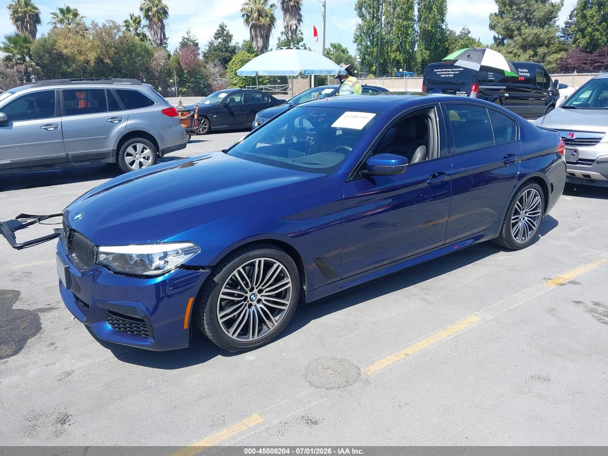 2019 BMW 540I — снимка 2