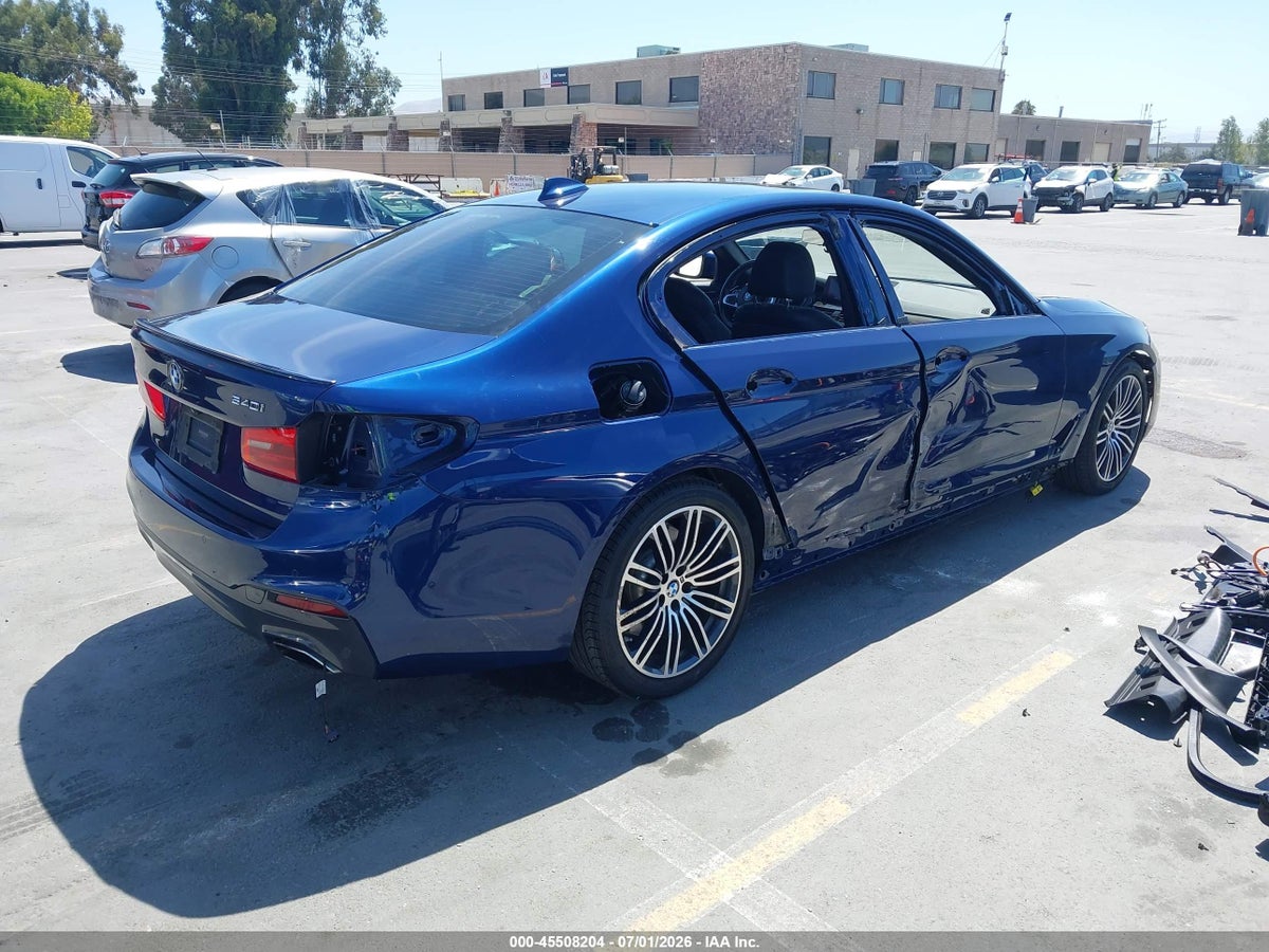 2019 BMW 540I — снимка 4