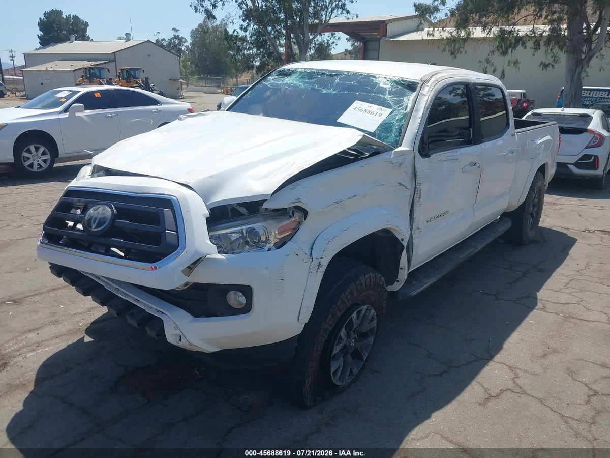 2020 TOYOTA TACOMA SR5 V6 — снимка 2
