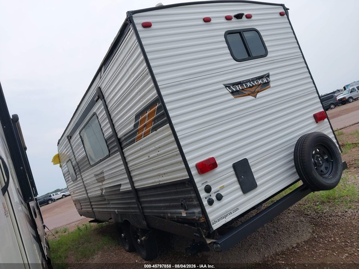 2021 FOREST RIVER WILDWOOD TRAVEL TRAILERS — снимка 3
