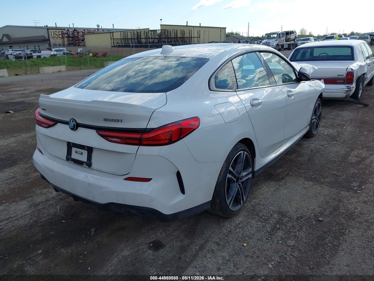 2022 BMW 228 GRAN COUPE I XDRIVE — снимка 4