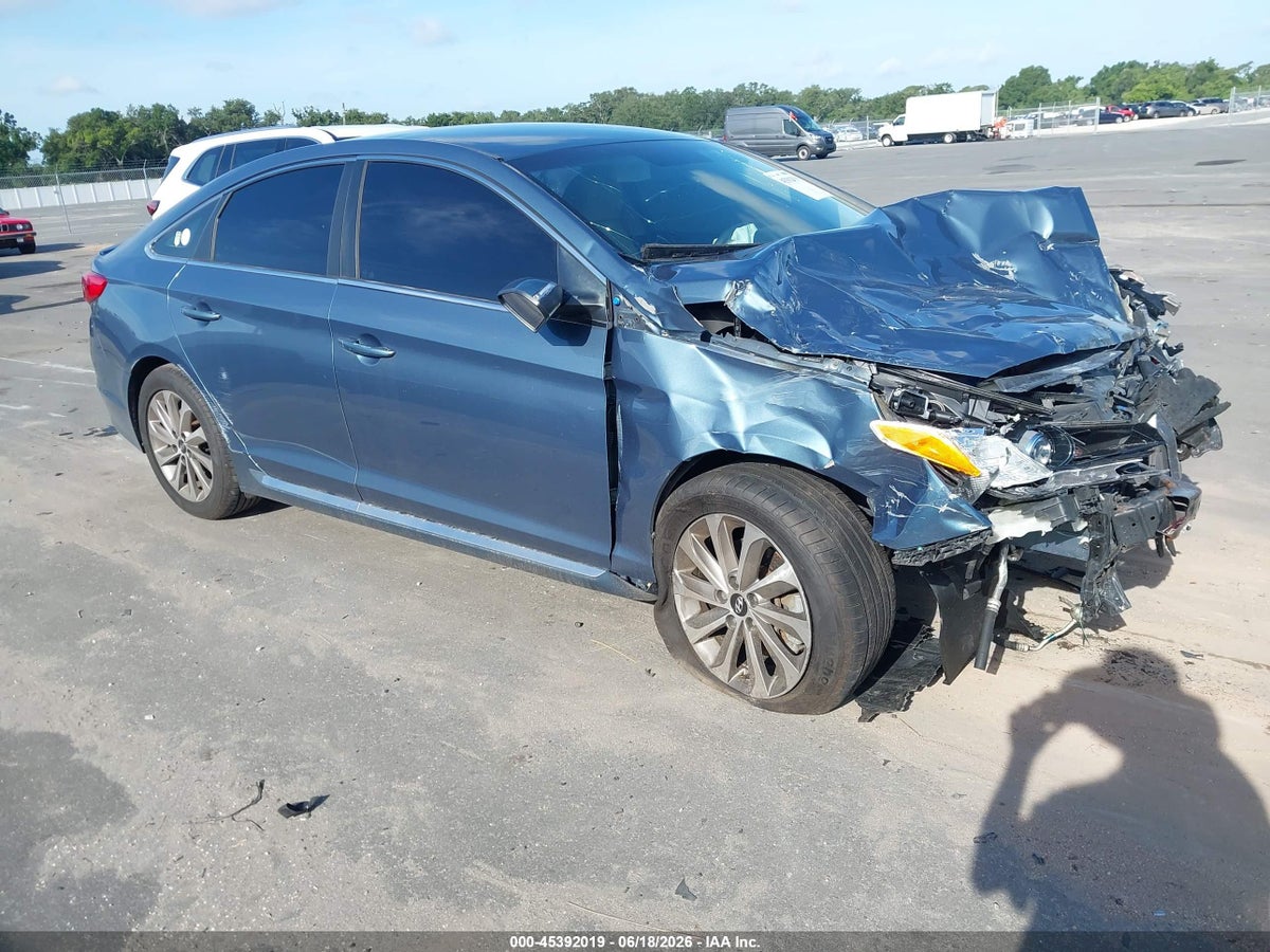 2016 HYUNDAI SONATA SPORT