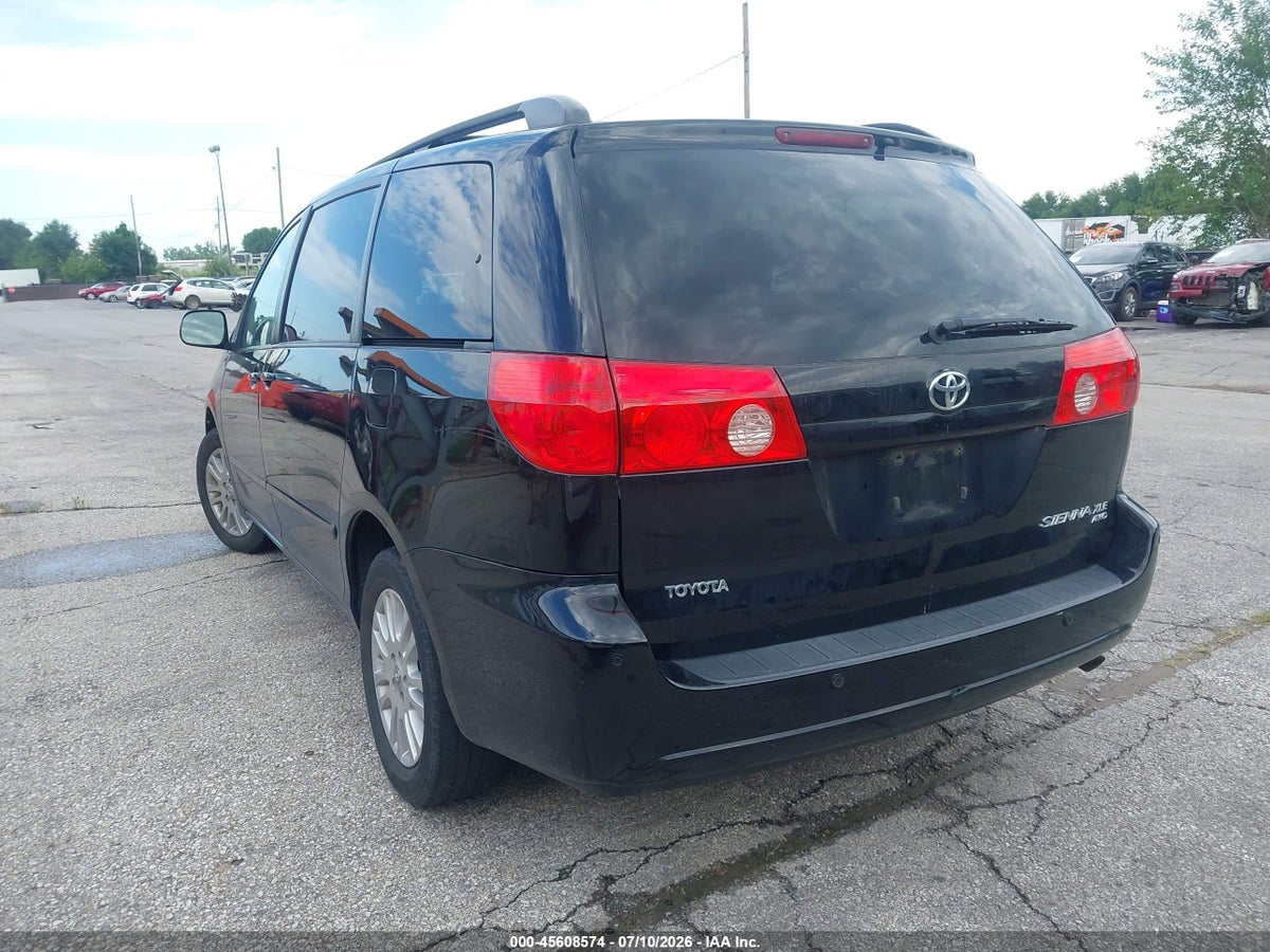 2010 TOYOTA SIENNA XLE — снимка 3