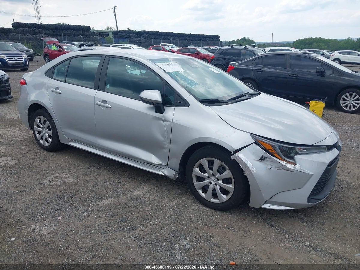 2024 TOYOTA COROLLA LE