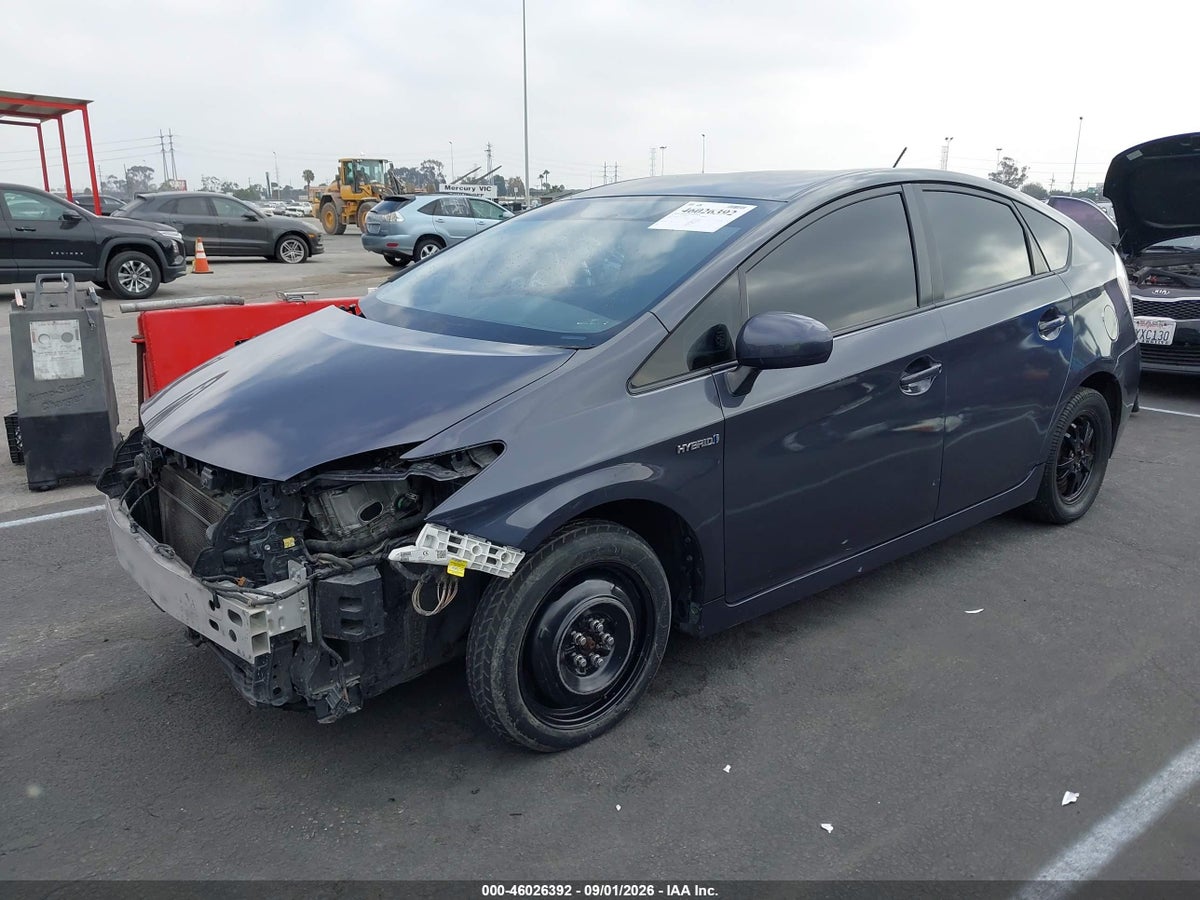 2015 TOYOTA PRIUS THREE — снимка 2