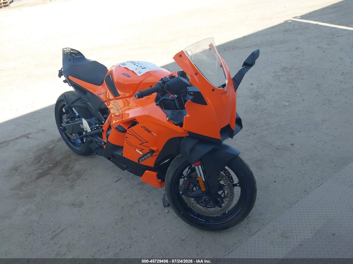 2026 KTM 990