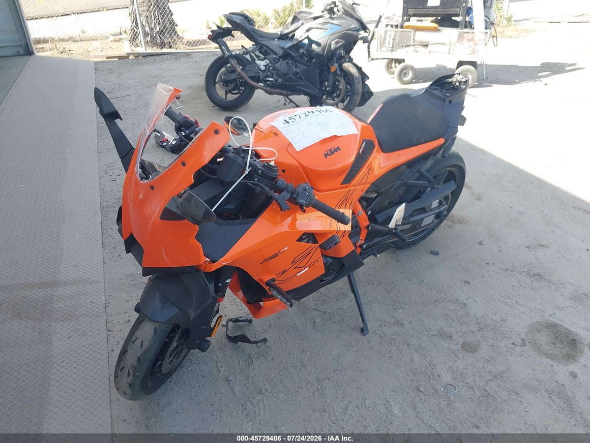 2026 KTM 990 — снимка 2