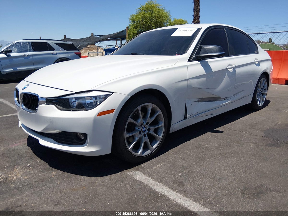 2014 BMW 320I — снимка 2