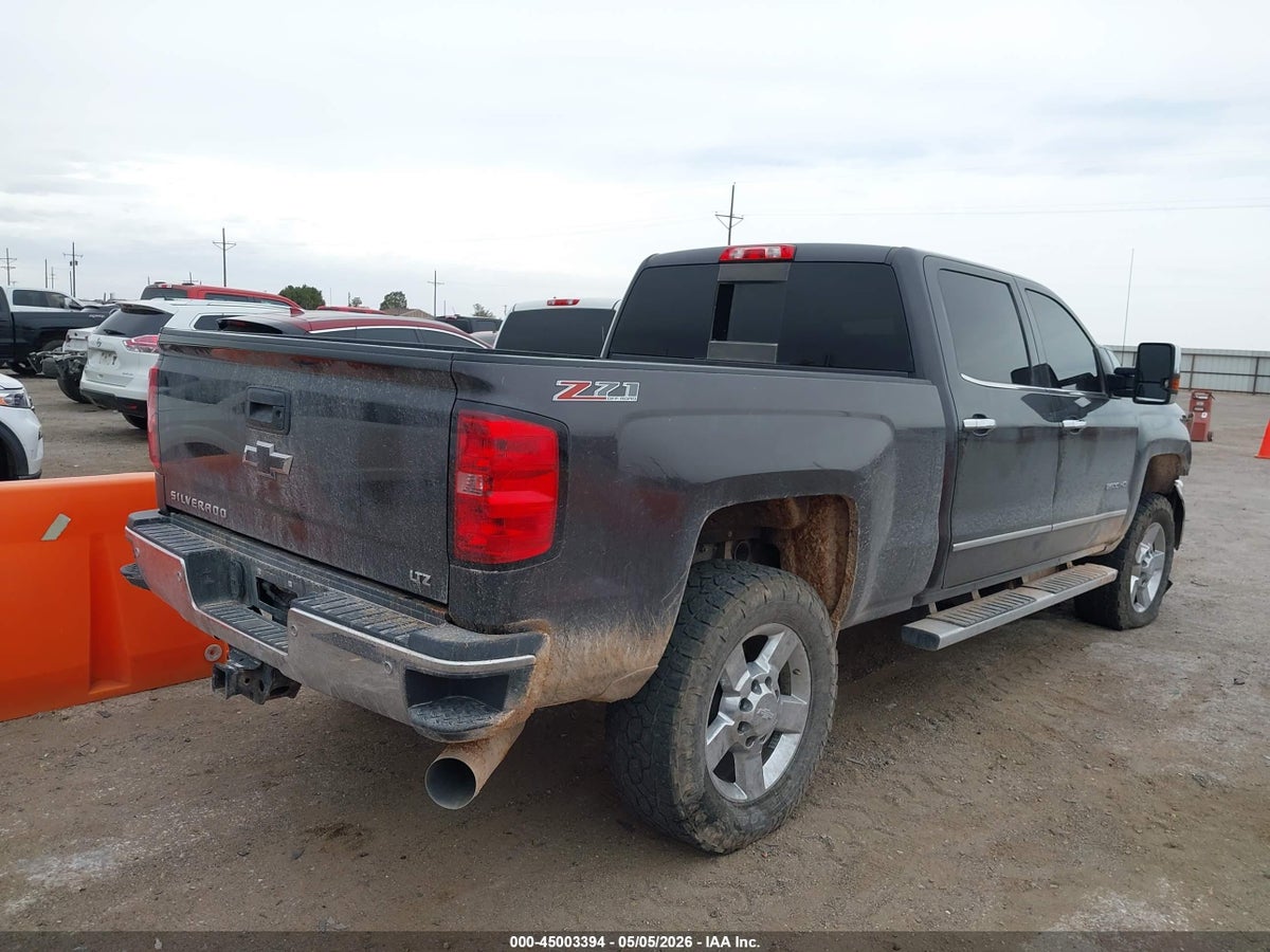 2015 CHEVROLET SILVERADO 2500HD LTZ — снимка 4