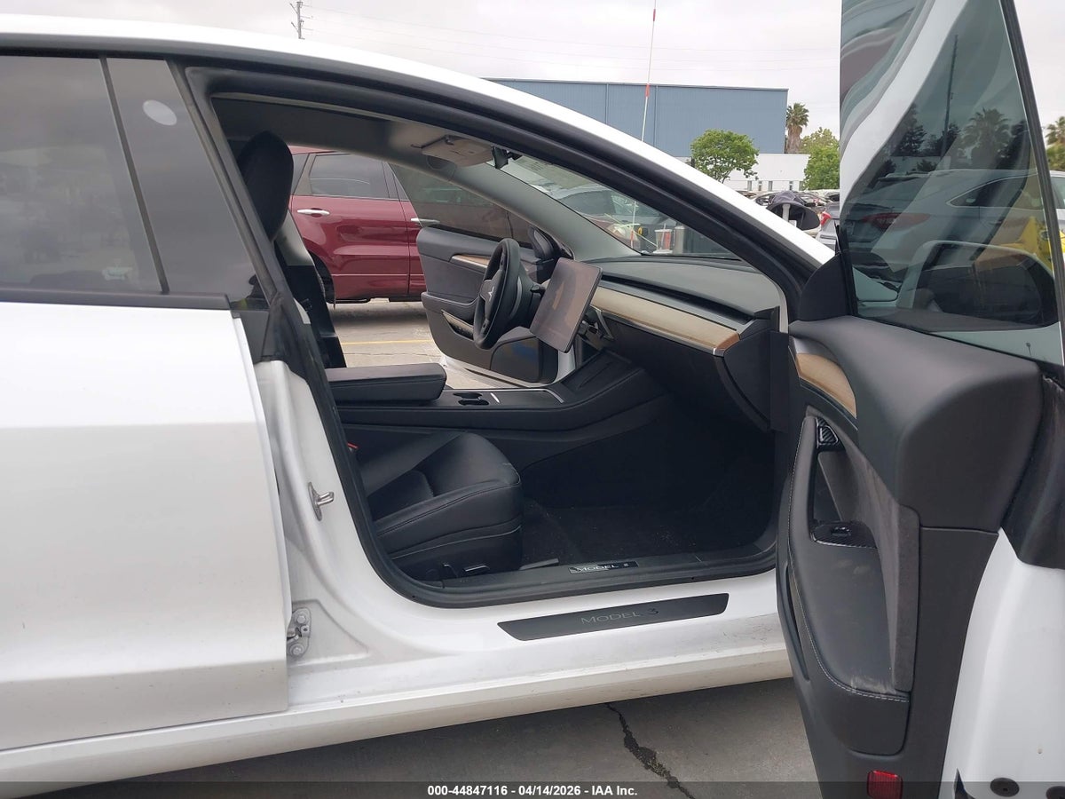 2021 TESLA MODEL 3 STANDARD RANGE PLUS REAR-WHEEL DRIVE — снимка 5