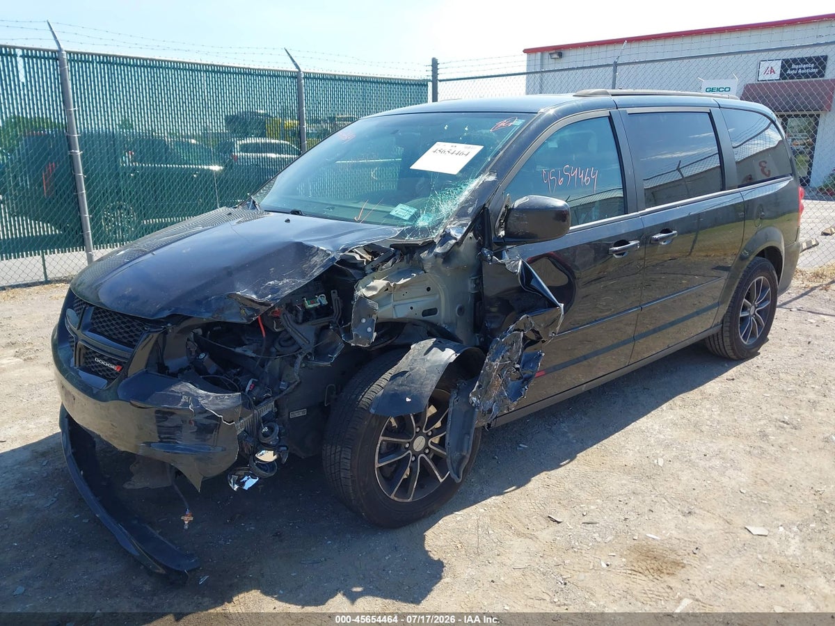 2017 DODGE GRAND CARAVAN GT — снимка 2