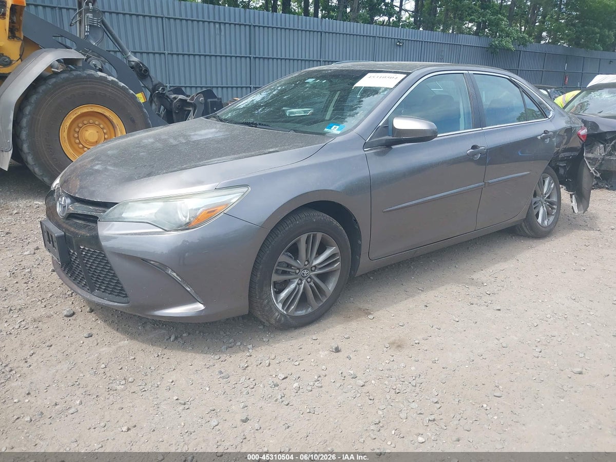 2017 TOYOTA CAMRY SE — снимка 2