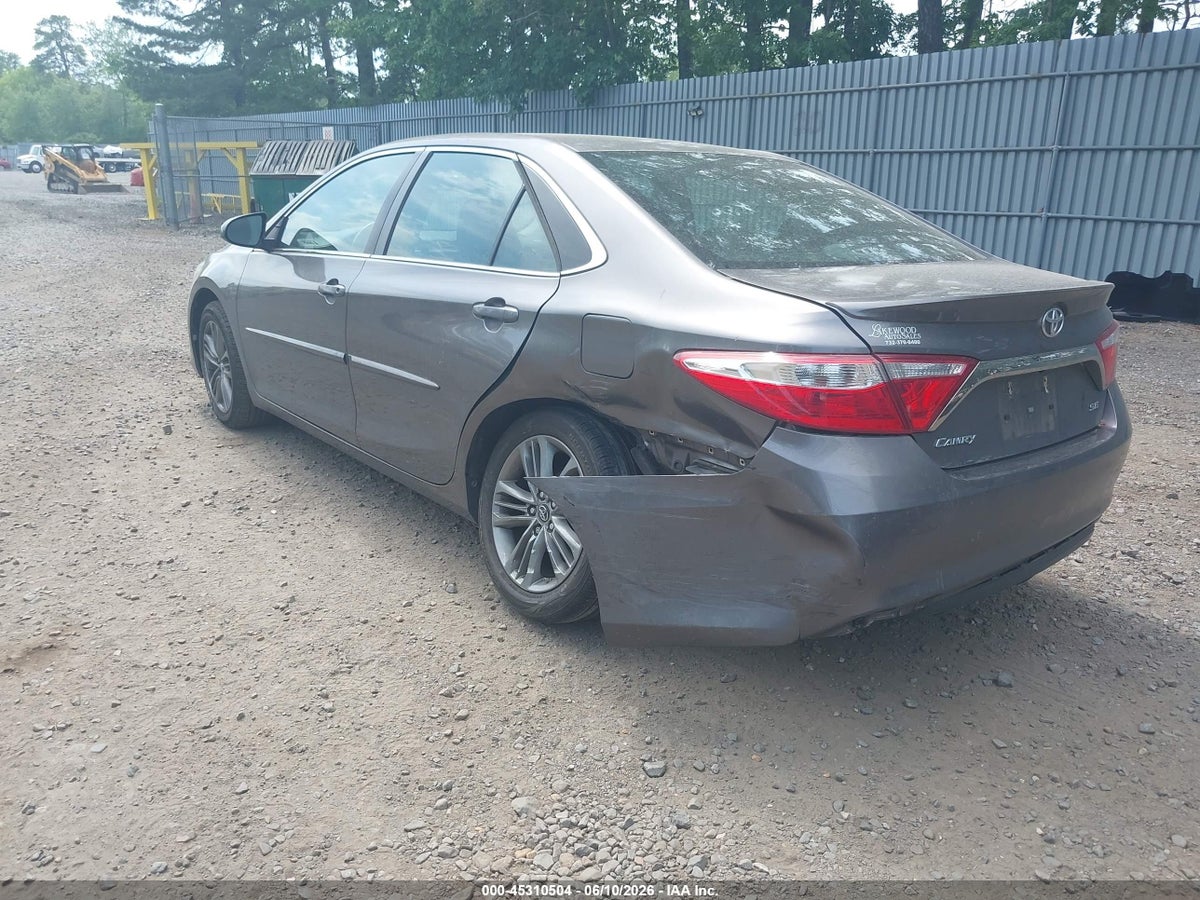 2017 TOYOTA CAMRY SE — снимка 3