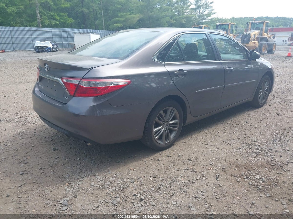 2017 TOYOTA CAMRY SE — снимка 4