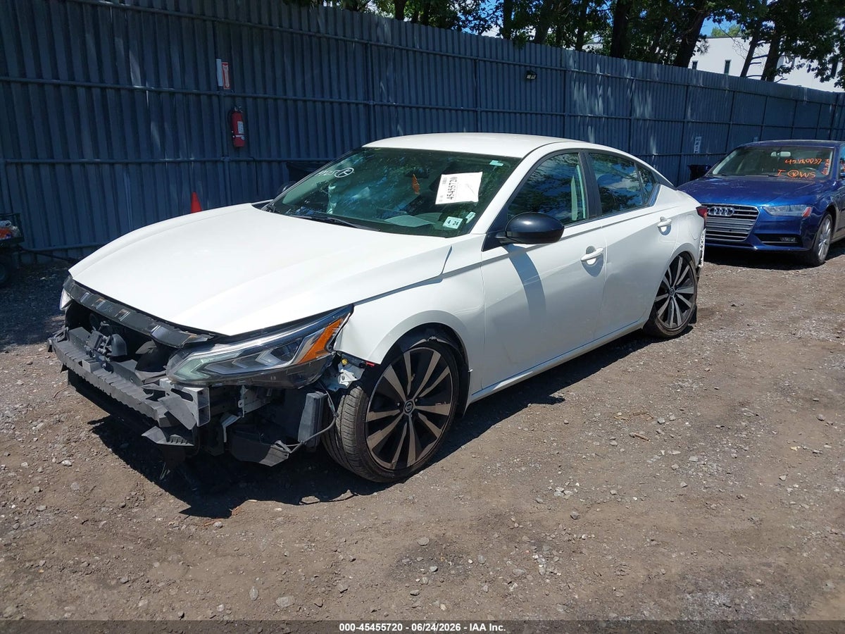 2019 NISSAN ALTIMA 2.5 SR — снимка 2