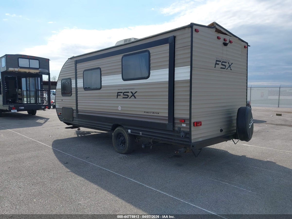 2018 FOREST RIVER WILDWOOD FSX — снимка 3