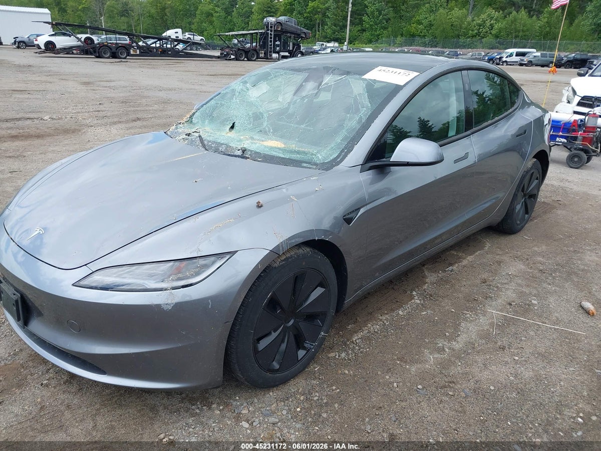 2025 TESLA MODEL 3 LONG RANGE ALL-WHEEL DRIVE — снимка 2
