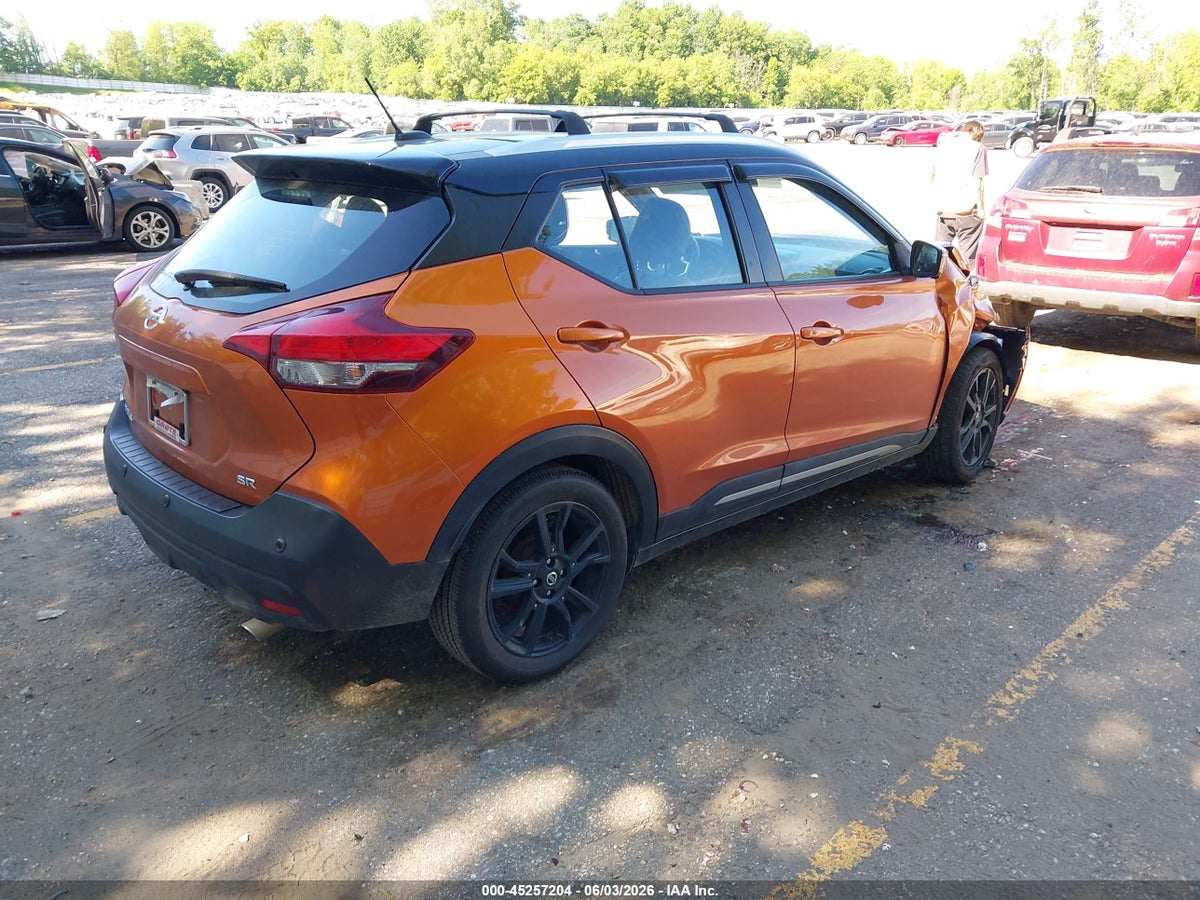 2020 NISSAN KICKS SR XTRONIC CVT — снимка 4