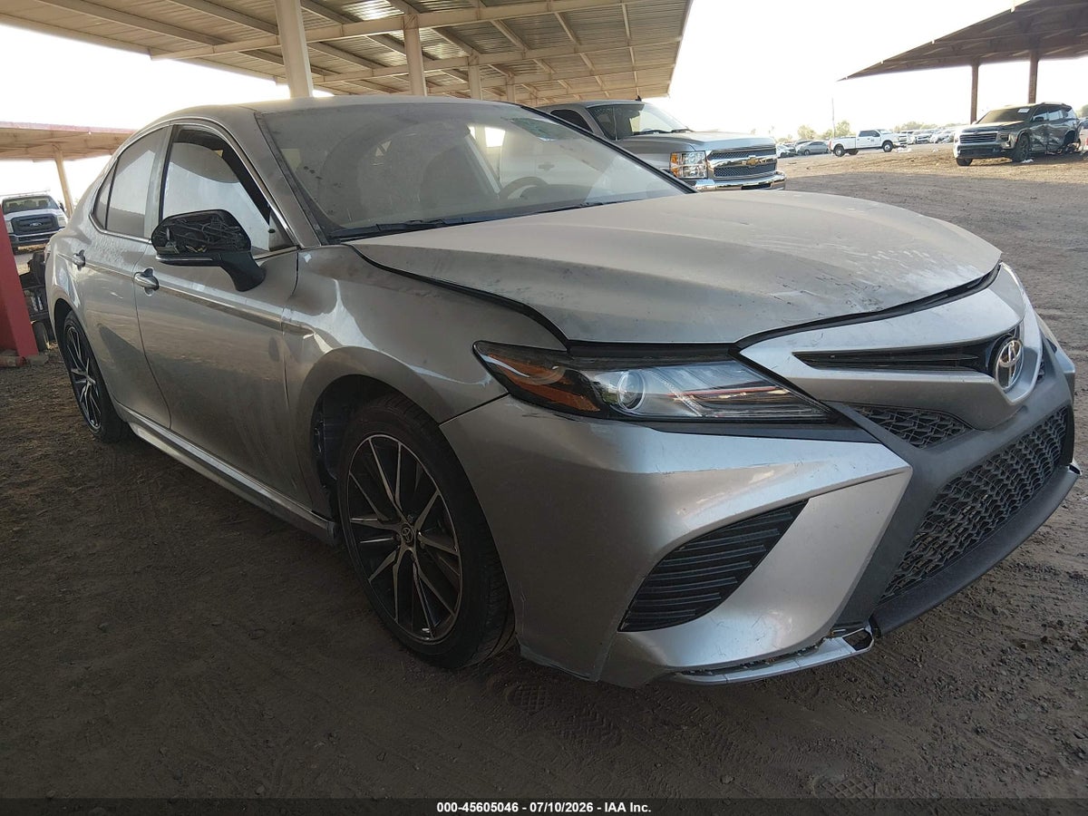 2024 TOYOTA CAMRY SE