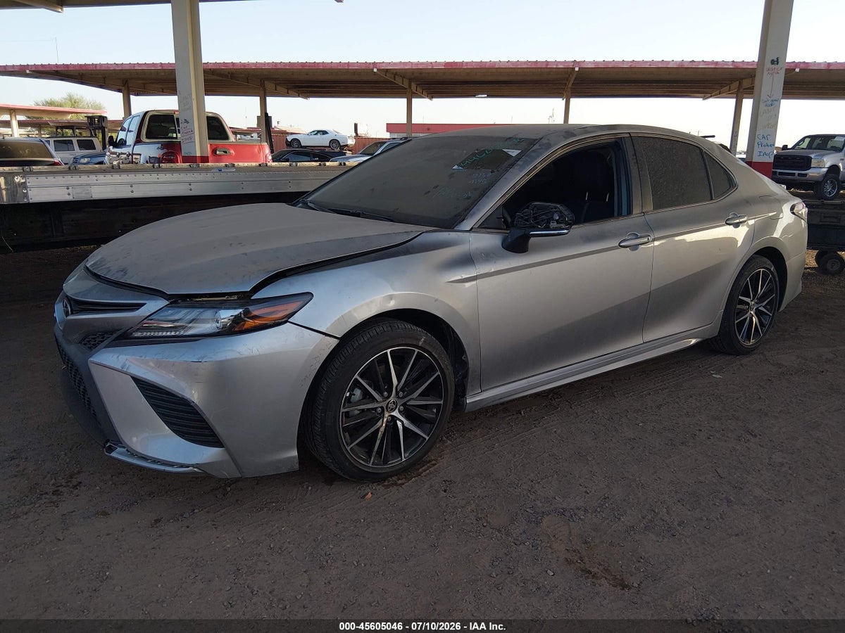 2024 TOYOTA CAMRY SE — снимка 2