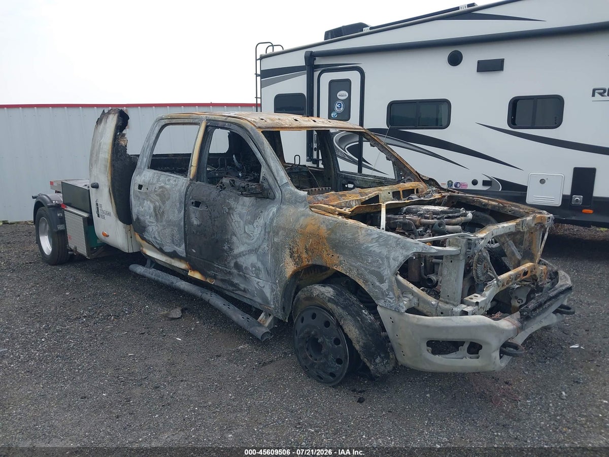 2022 RAM 5500 CHASSIS TRADESMAN/SLT/LARAMIE/LIMITED