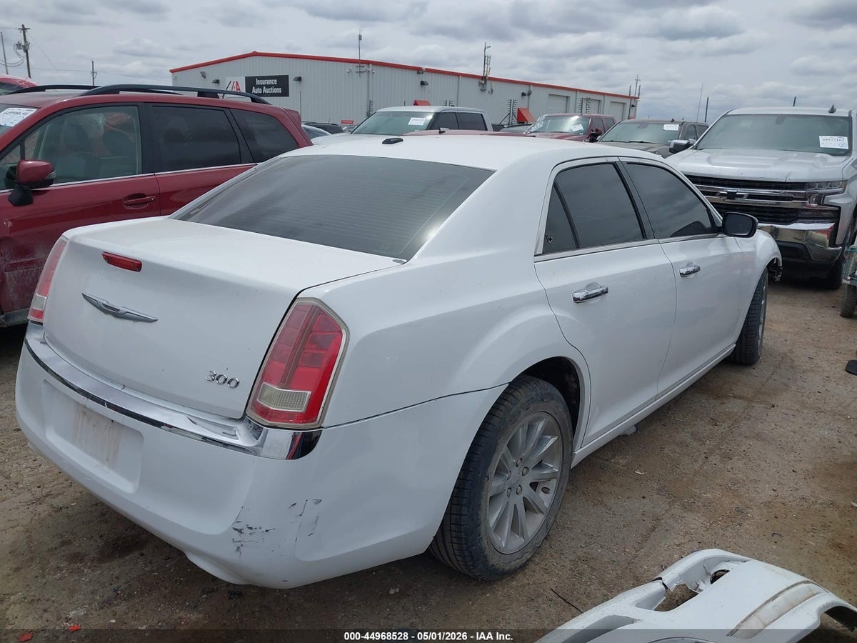 2012 CHRYSLER 300 LIMITED — снимка 4